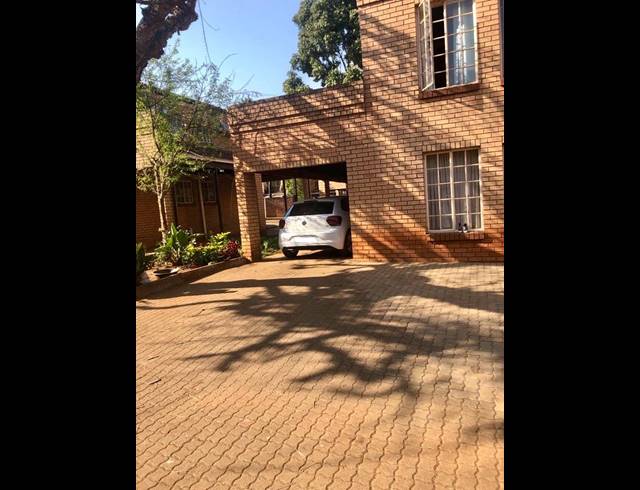 2 BEDROOM APARTMENT FOR SALE IN MAKHADO